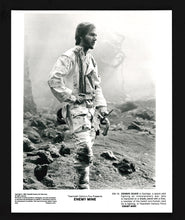 Load image into Gallery viewer, Enemy Mine, 1985 Press Kit
