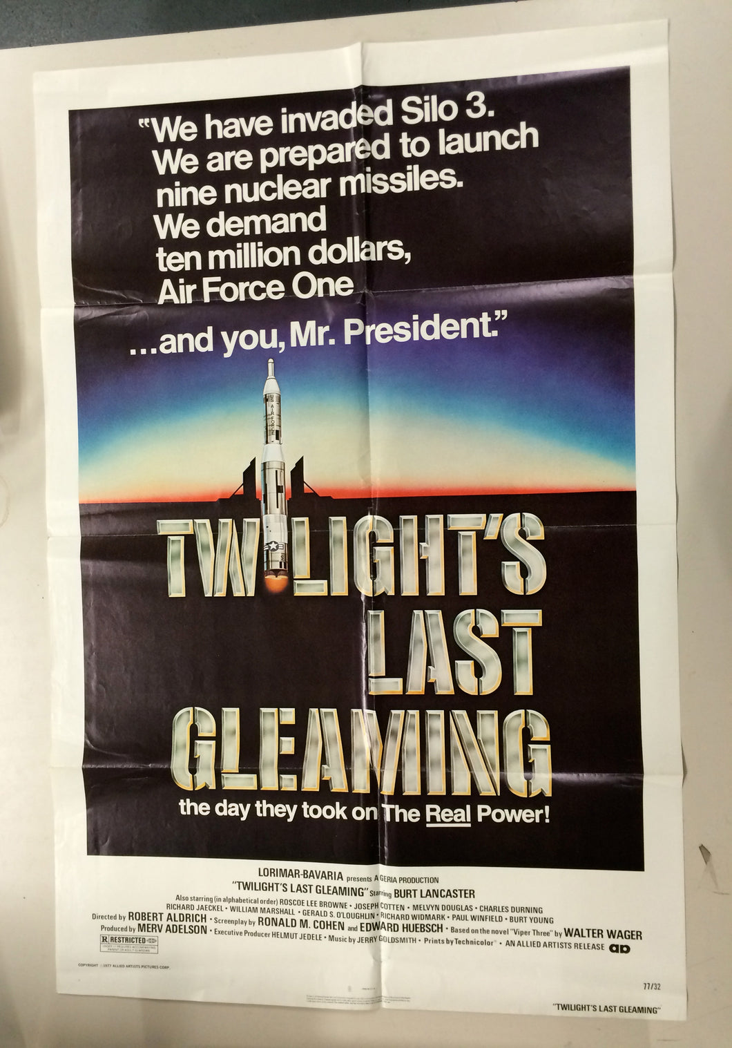 Twilights Last Gleaming, 1977